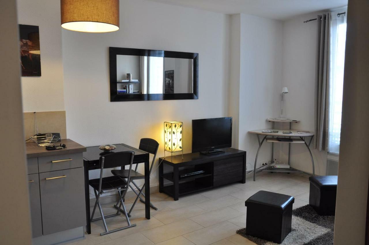 Charmant studio tout proche du port Nice Extérieur photo